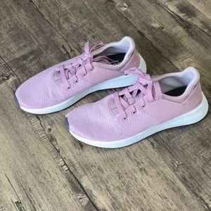 Women’s Reebok shoes